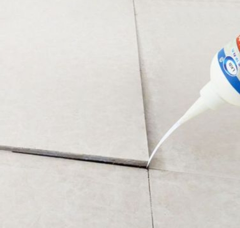 福贡瓷砖空鼓维修公司分享卫生间瓷砖脱落的原因可能有以下几点